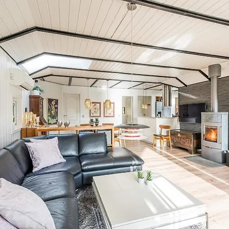 Tatil Evi Holiday Cxliv
